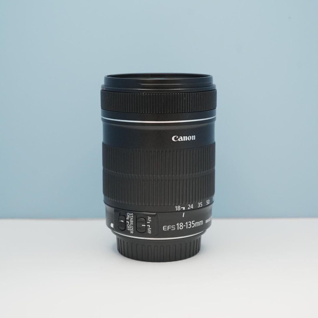 Canon純正 18-135mm 標準レンズ 美品 a4931