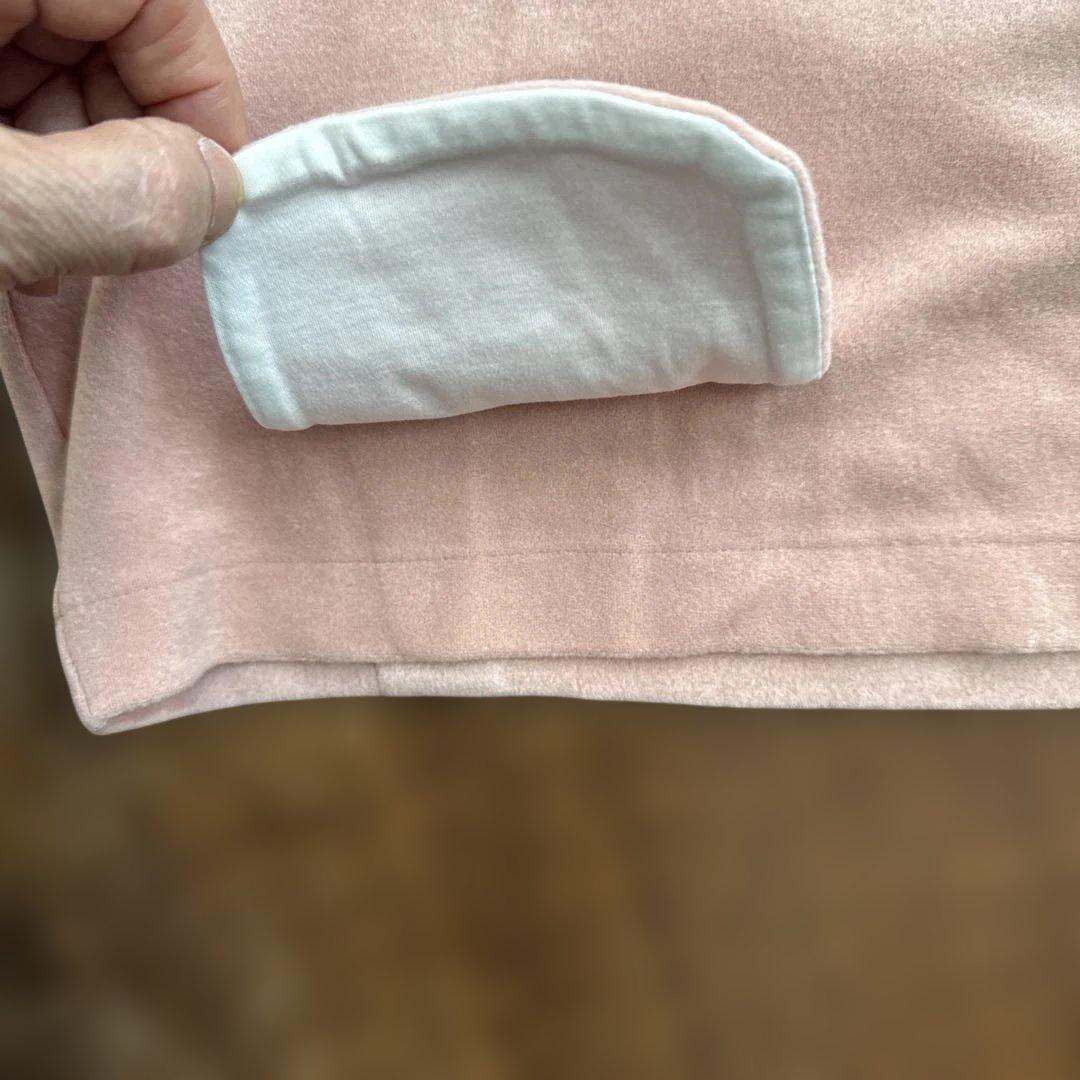 ピッコーネ ピンク タートルネック 猫のブローチ付き 40 新品、未使用