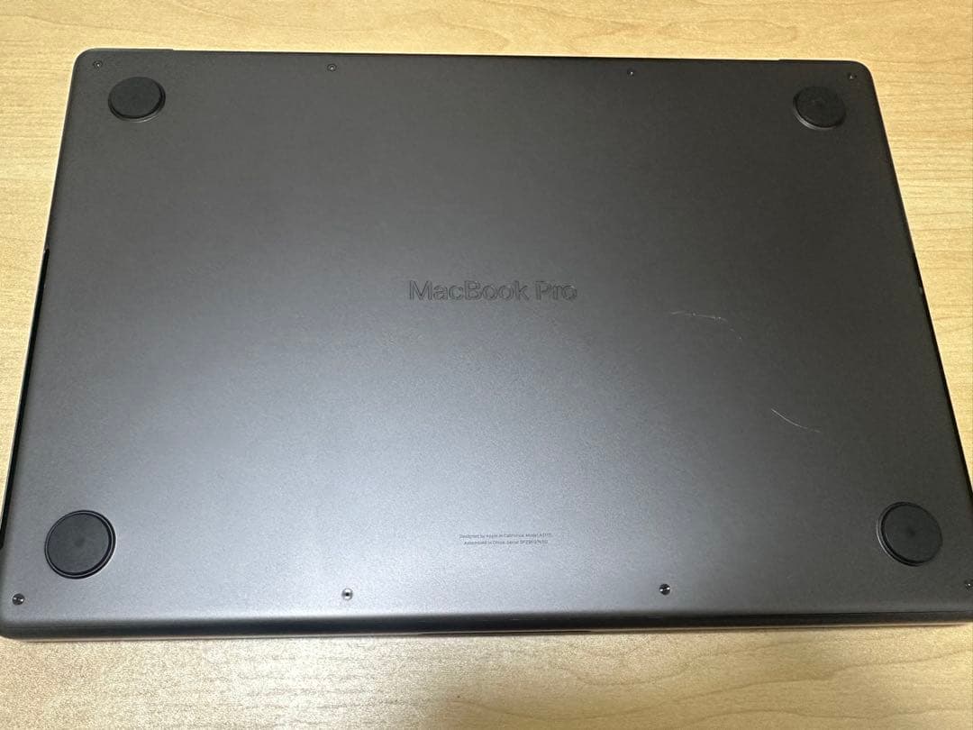 MacBook Pro M4 14.2-inch 中古品