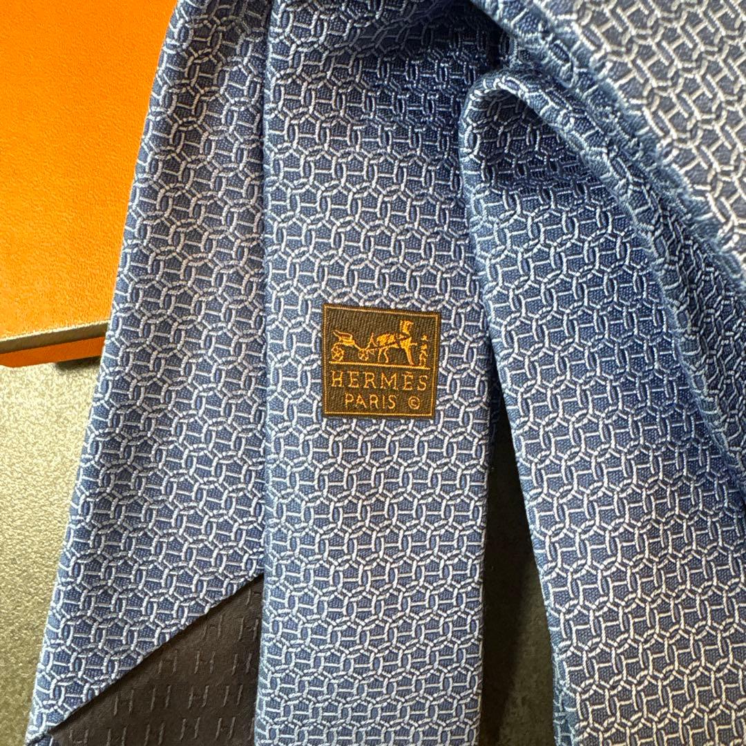 HERMES 青 幾何学模様 ネクタイ - メルカリ