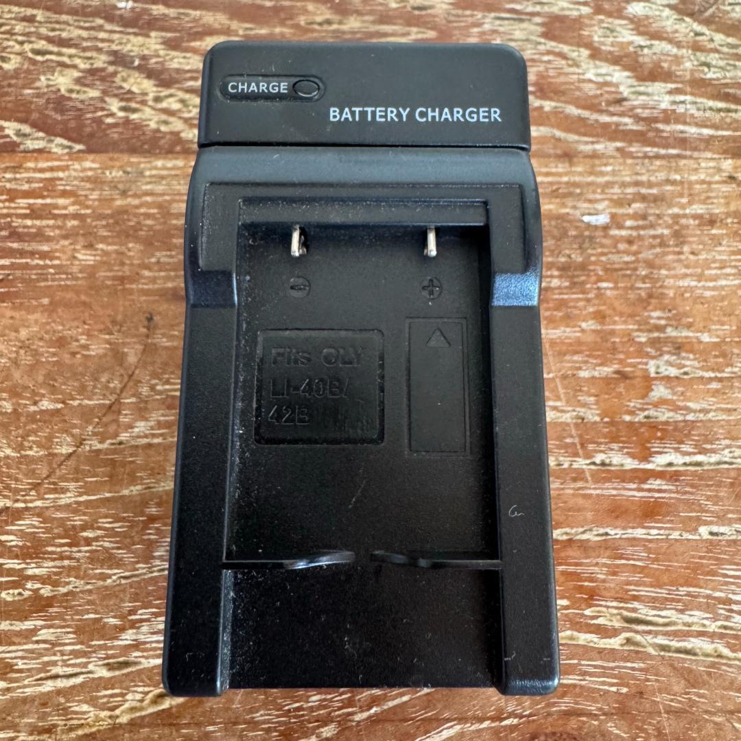 OLYMPUS TOUGH TG-310 ホワイト 動作確認済 コンデジ