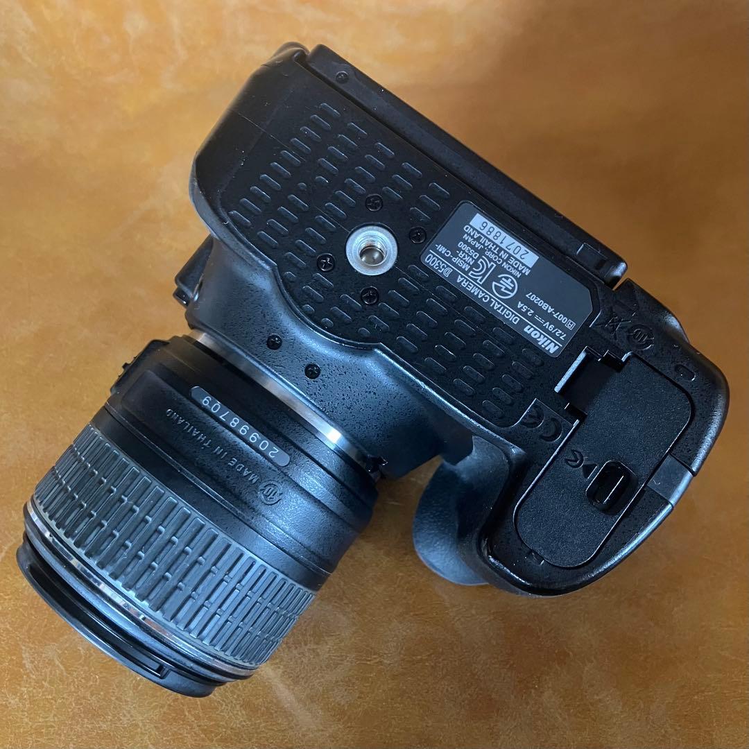 デジタルカメラ Nikon D5300