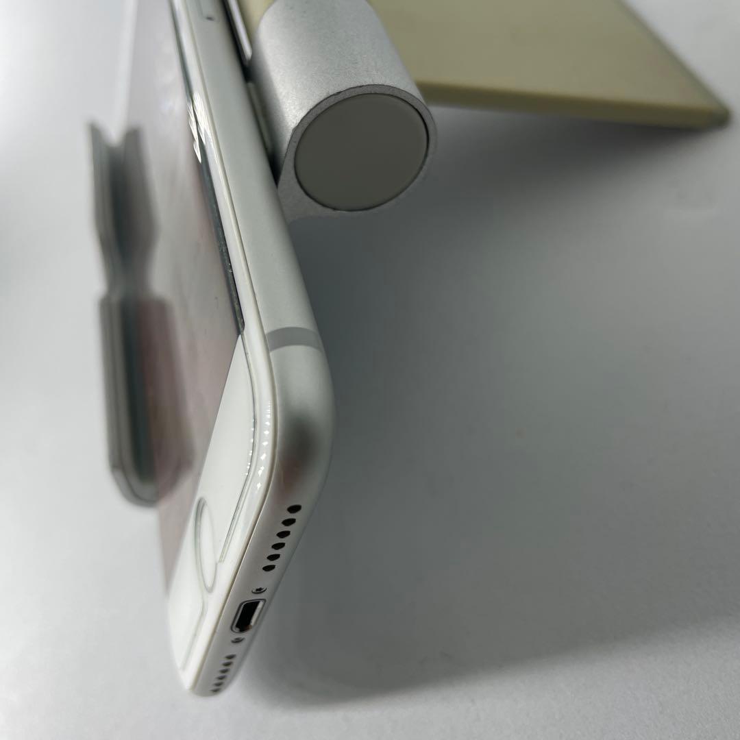 iPhone 7 128G 美品 シルバー バッテリー交換済100%状態良好 - メルカリ