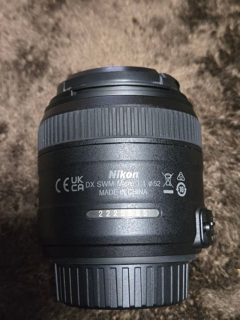 s*r様 Nikon AF-S DX Micro 40mm f/2.8G 元箱・