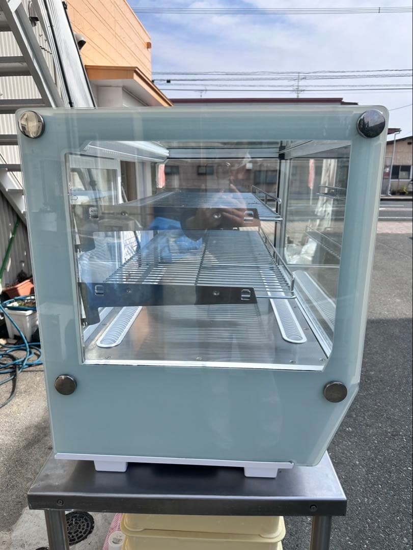 ホワイトショーケース 中型 2段棚