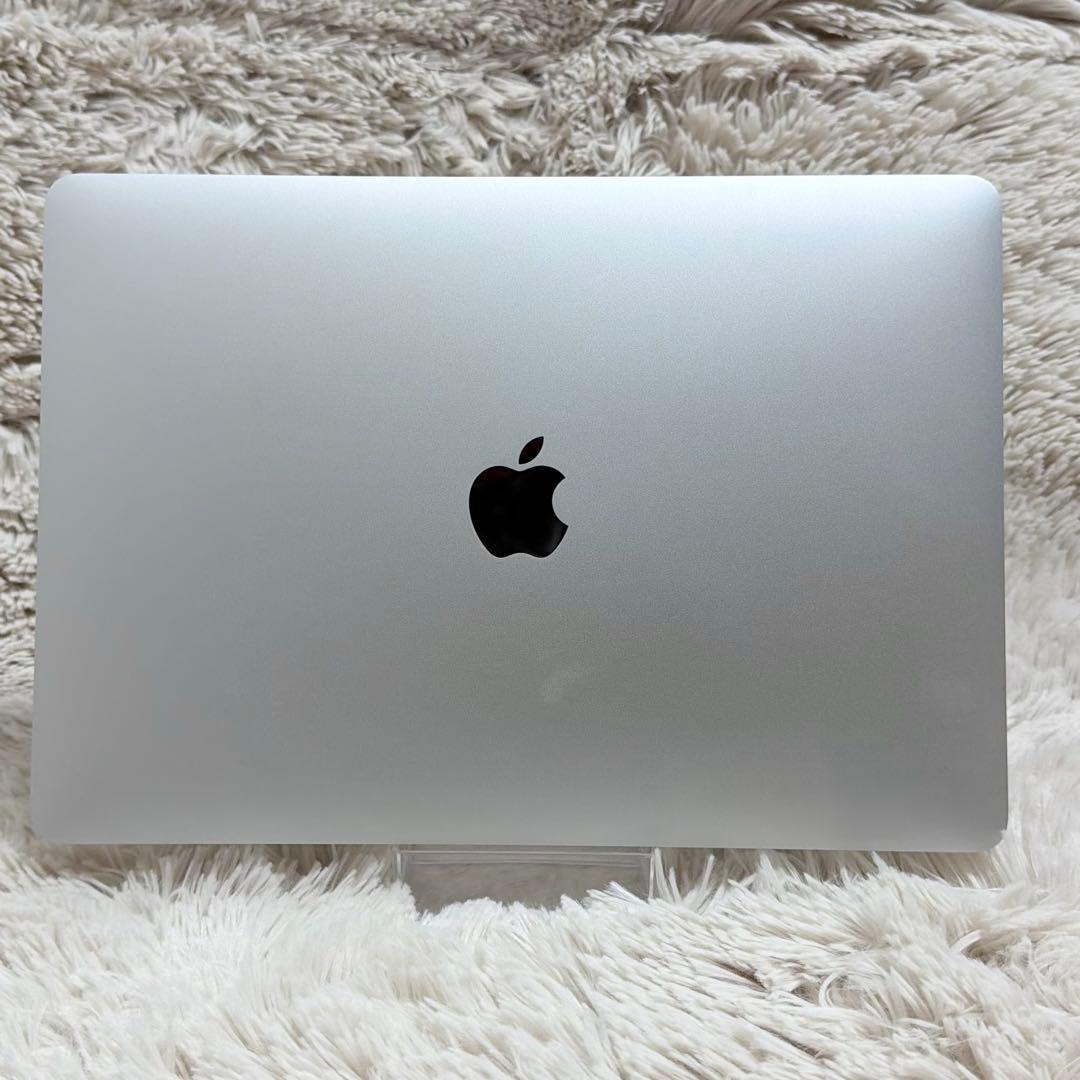 美品】MacBook Air M1 8GB/512GB【充放電38回】 - メルカリ