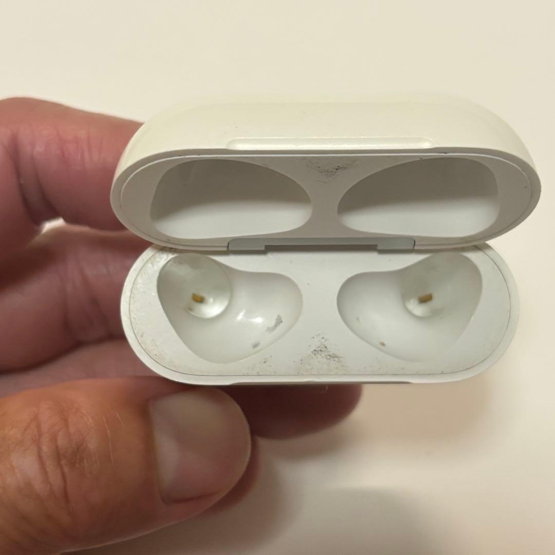 AirPods 第3世代本体 充電ケース付き ホワイト