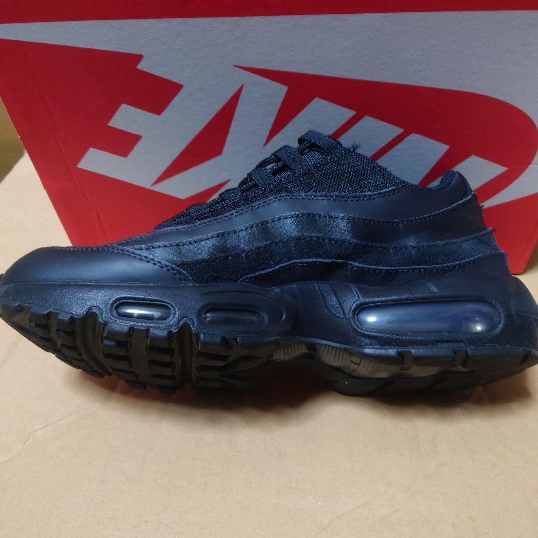 Nike AirMax 95 トリプルブラック エッセンシャル 26.5cm