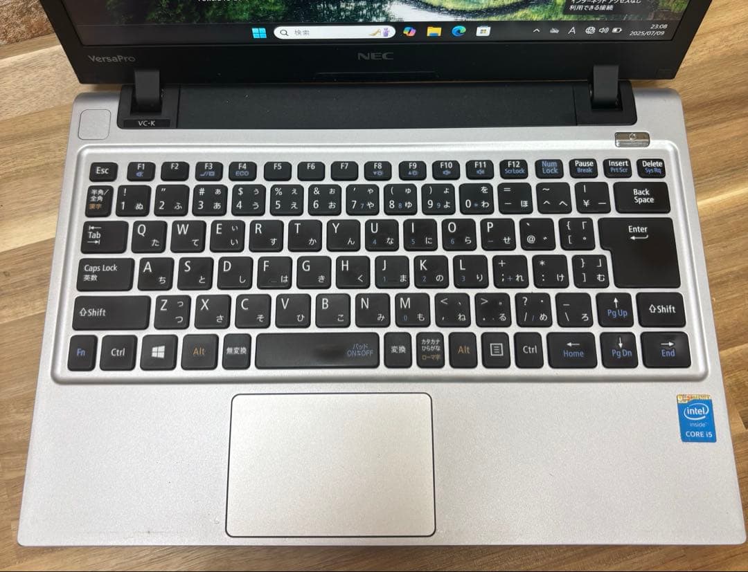 NEC ノートPC 13.3型コンパクト　Windows11 Office付