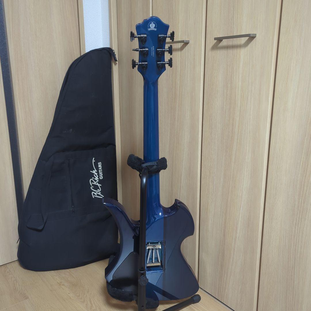 ギター B.C.Rich Mockingbird ST