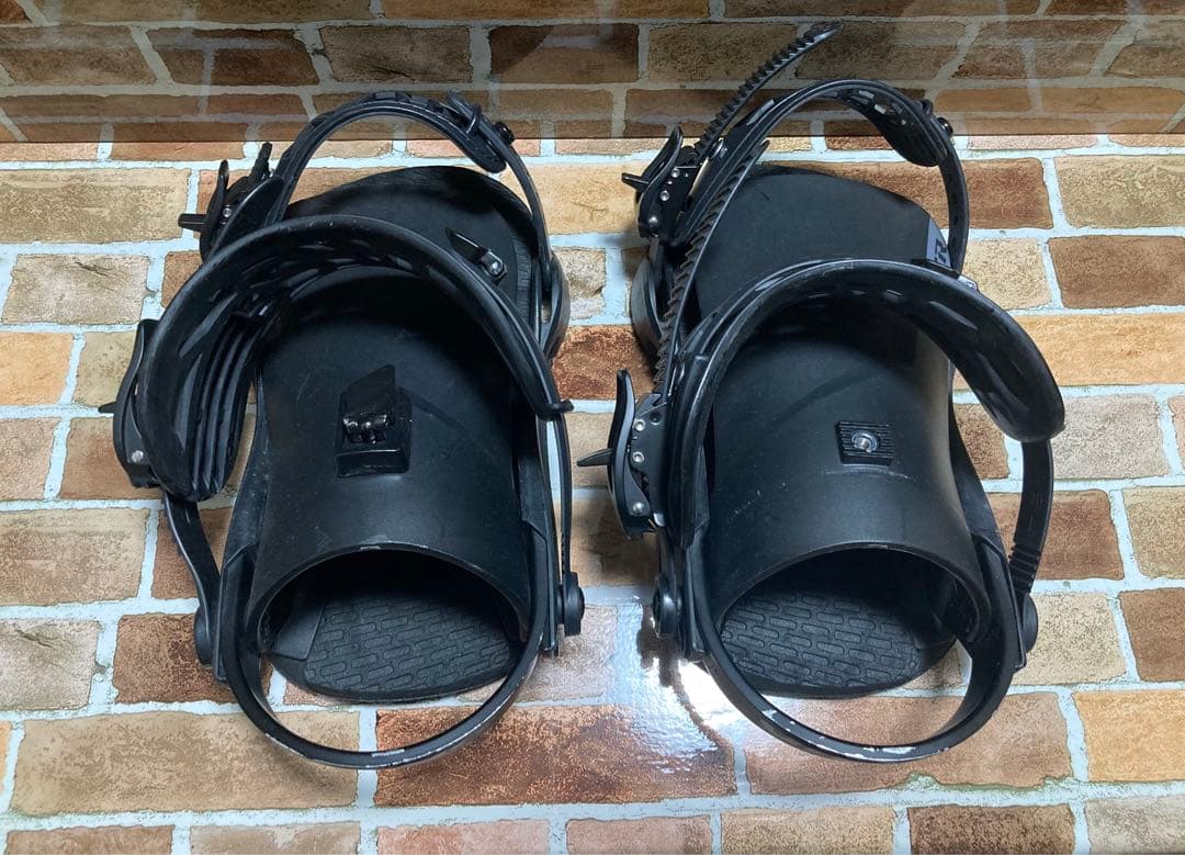 UNION STR ブラック Mサイズ STR Men's Snowboard Binding 2025 | Union Binding Company – Union