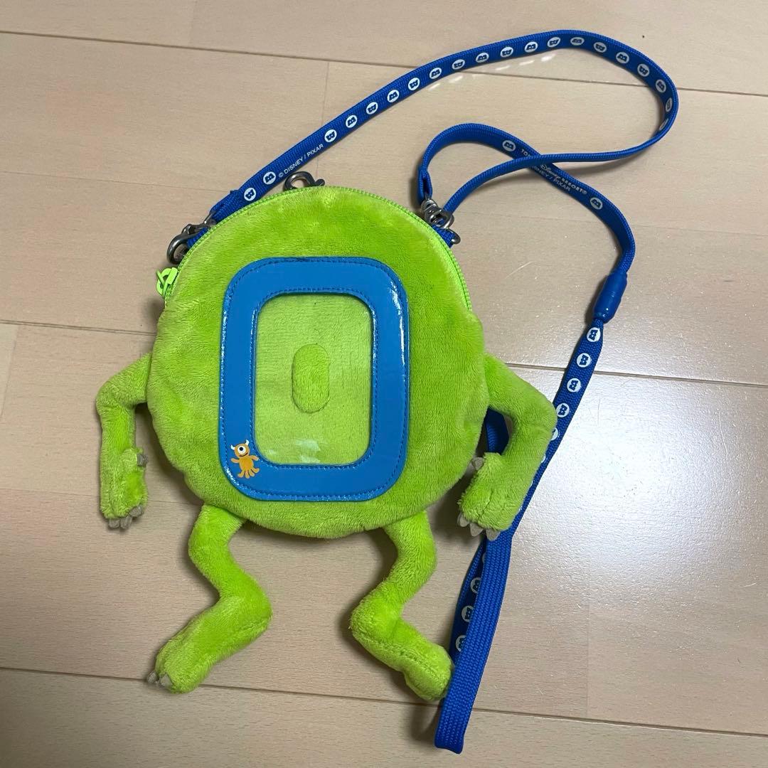 マイク・ワゾウスキ ショルダーバッグ 東京ディズニーリゾート - メルカリ