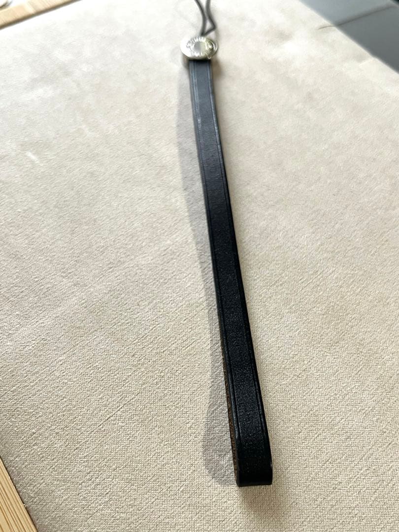 HERMES セリエ 美品✨レザー ストラップ チャーム シルバー