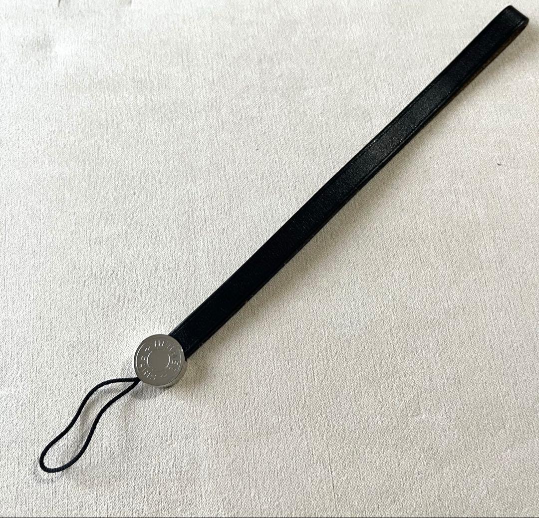 HERMES セリエ 美品✨レザー ストラップ チャーム シルバー