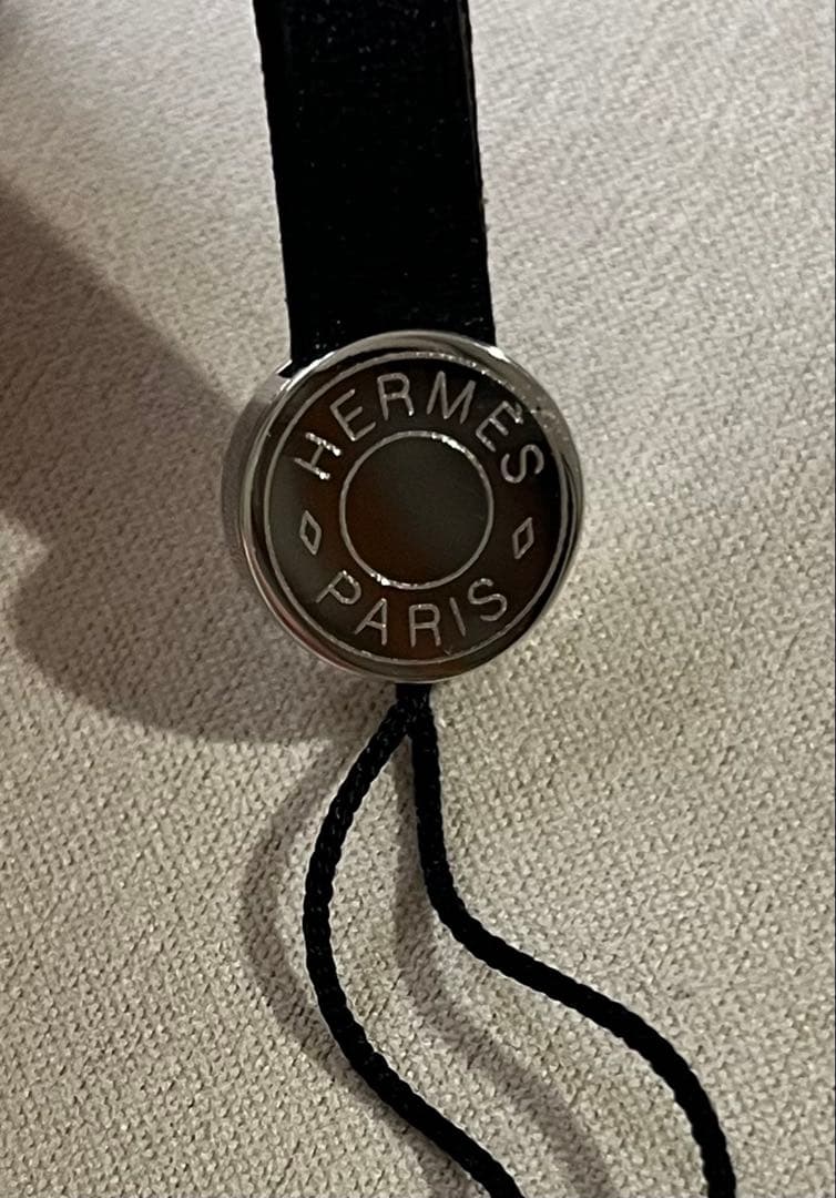 HERMES セリエ 美品✨レザー ストラップ チャーム シルバー