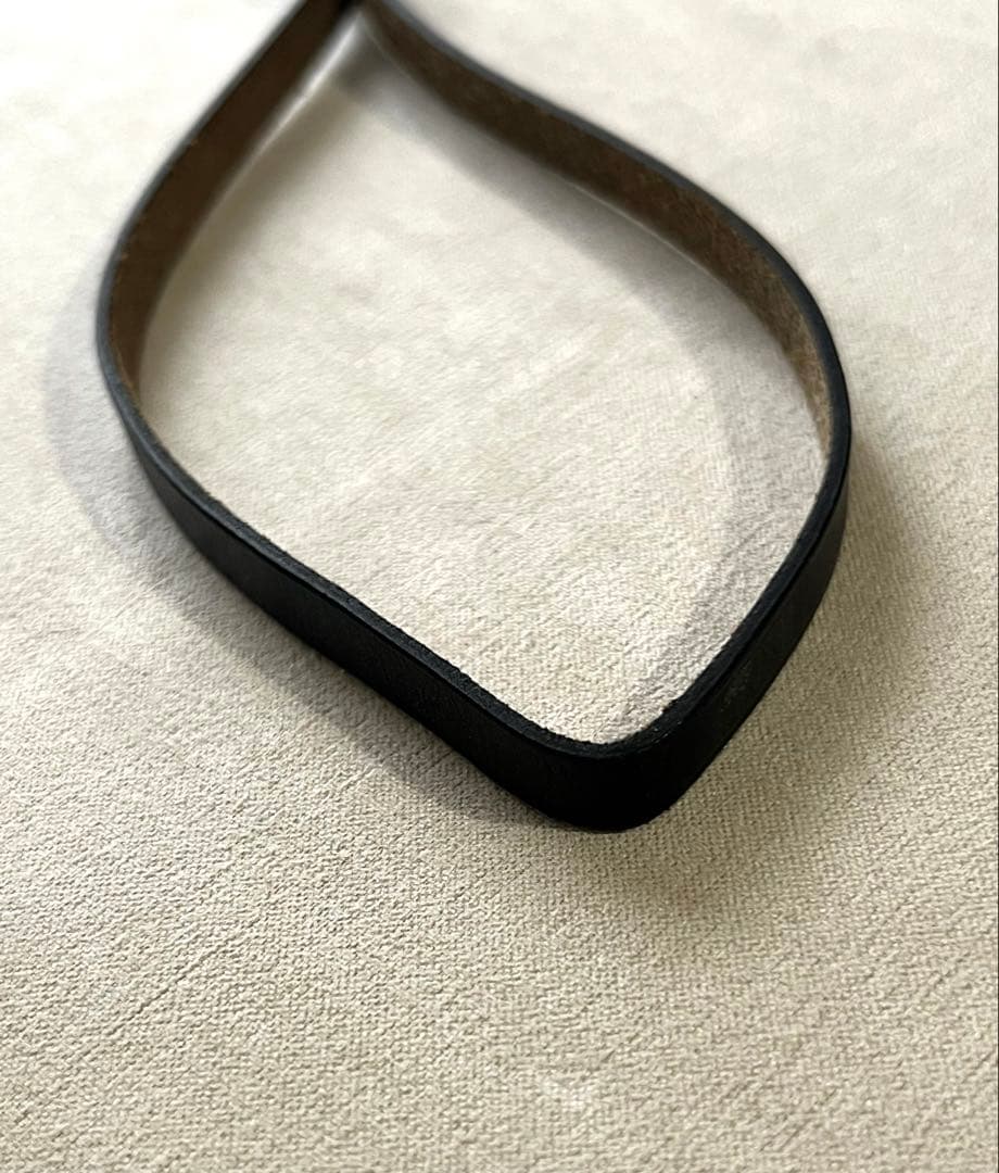 HERMES セリエ 美品✨レザー ストラップ チャーム シルバー