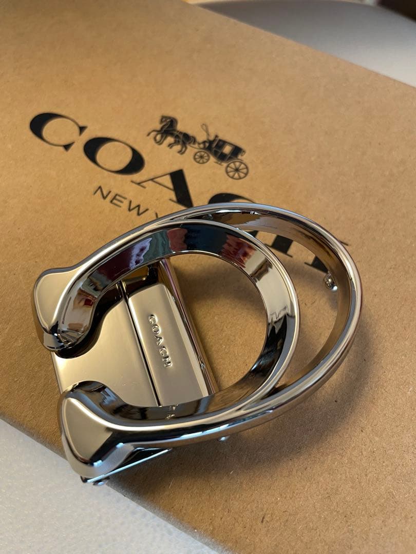 新品コーチCOACHシグネチャーフリーサイズリバーシブルベルトギフト箱