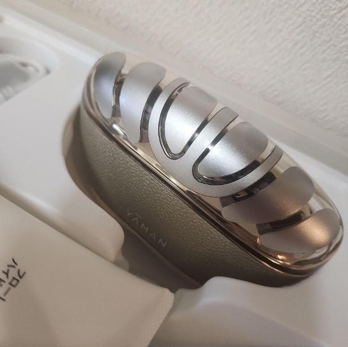 美容ジェル付：ヤーマン 美顔器 リフトロジー YJFD1N