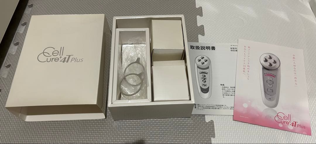Cell Cure 4T Plus 美顔器