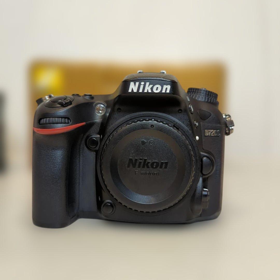 美品♫　Nikon D7200 デジタル一眼レフカメラ