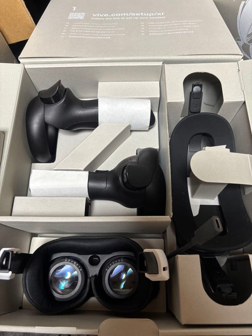 ぬ*ち様 VIVE XR Elite + full face tracker オ - メルカリ
