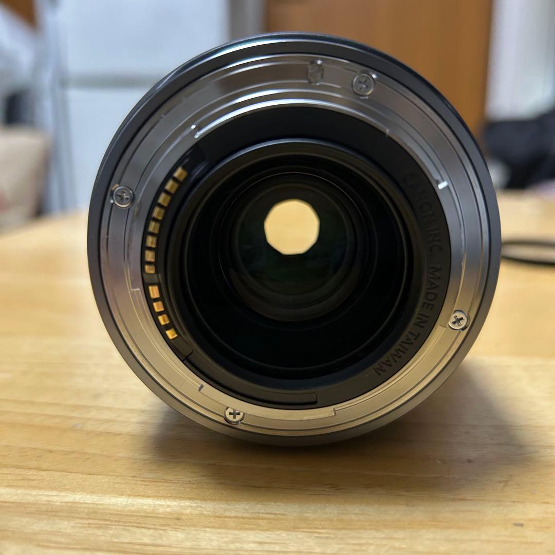 rf35mm f1.8 マクロ is stm (純正フードとプロテクター付き)