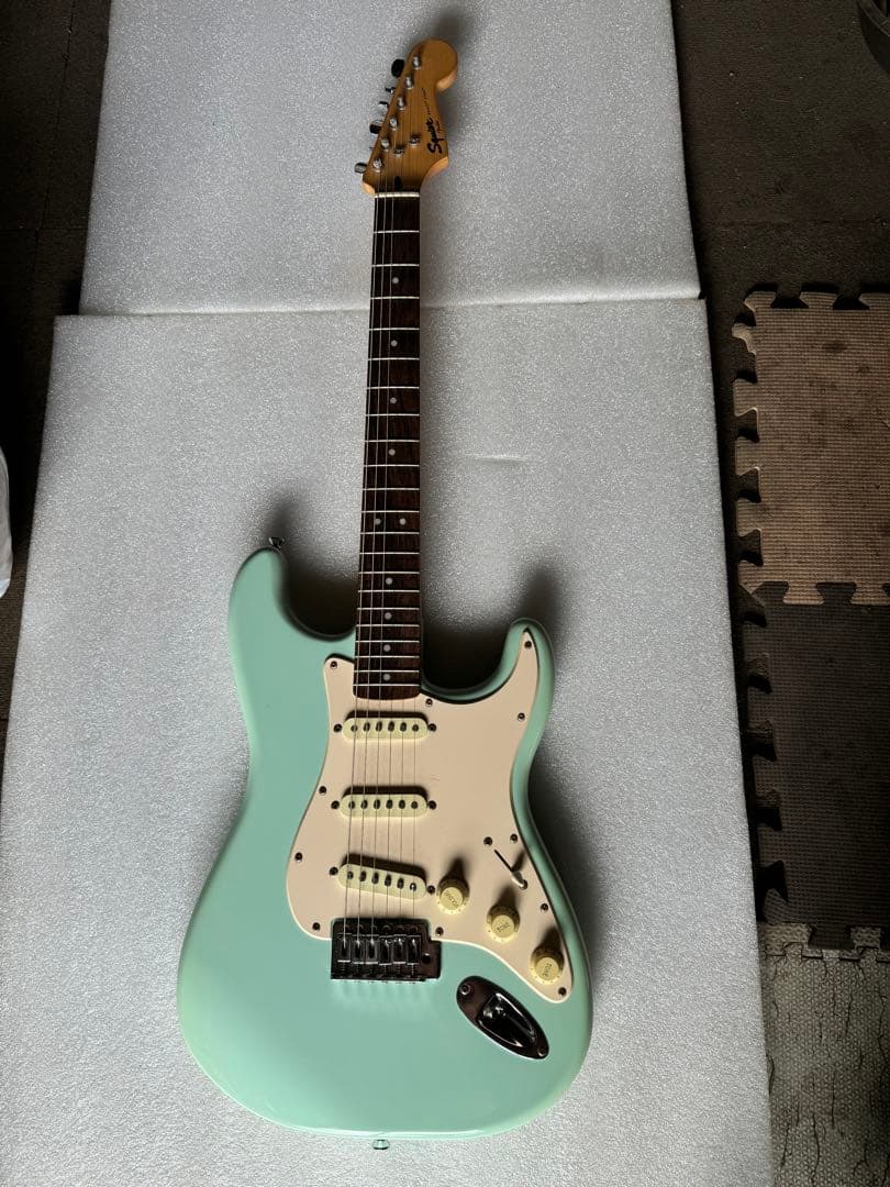 エレキギター 中古現状品 KRAMER Pacer/Scarlet Red Metallic エレキギター 【中古】（中古/送料