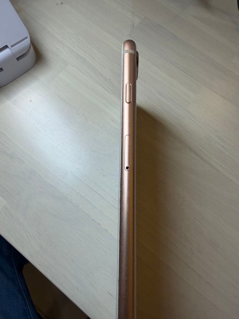 Apple iPhone8 64G ゴールド SIMフリー