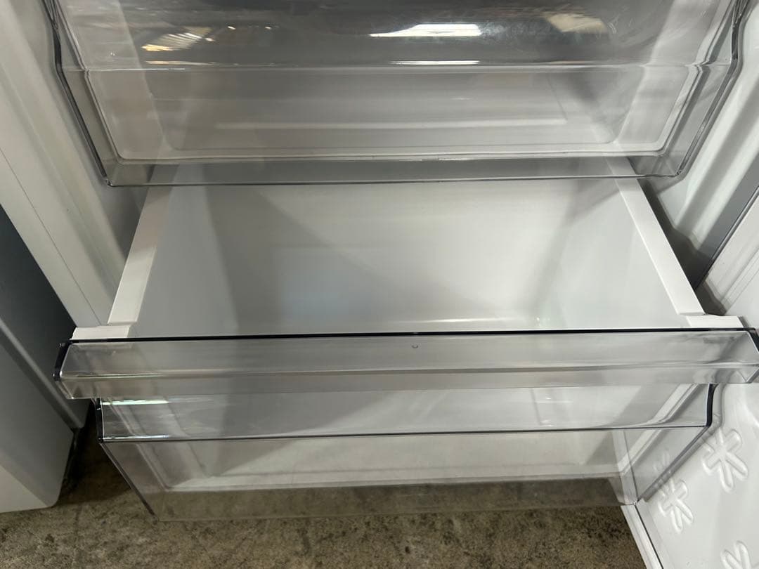 名古屋市内無料配送43★ハイアール 2017年製 148L冷蔵庫