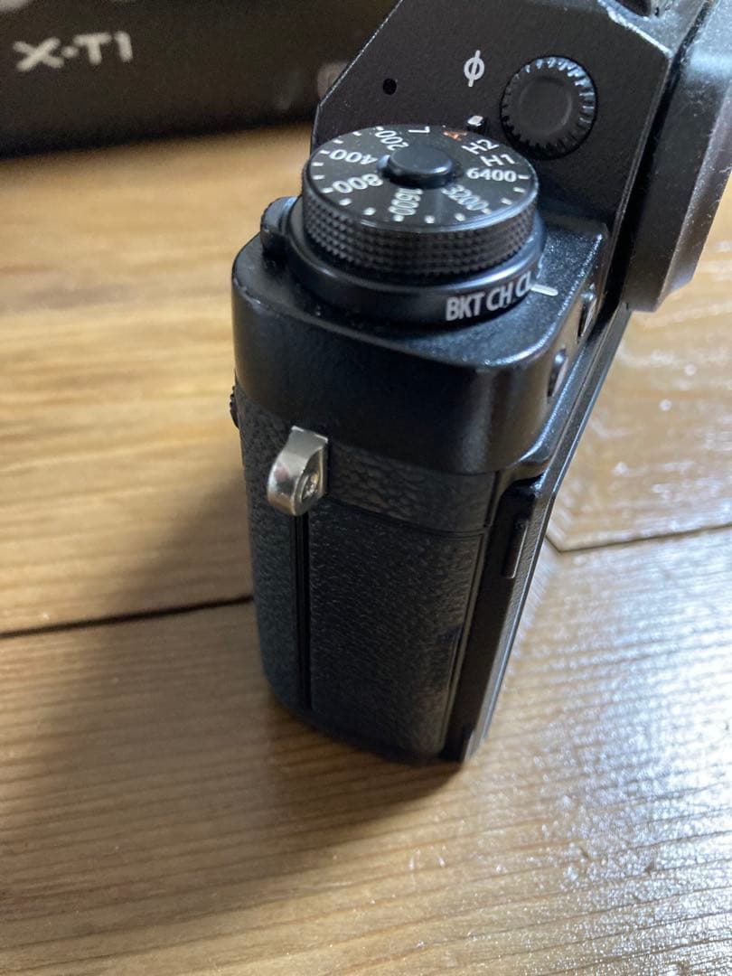 美品　富士フイルム　X-T1 ボディ　ブラック