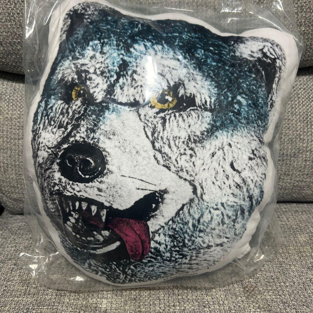 一番くじ MAN WITH A MISSION フェイスクッション サンタモニカ - メルカリ