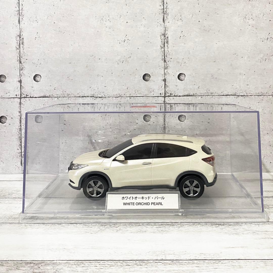 ずっく HONDA VEZEL ホンダ ヴェゼル ミニカー ホワイト 楽天市場】HONDA特注 1/18 ホンダ ヴェゼル VEZEL (ホワイト) 2023