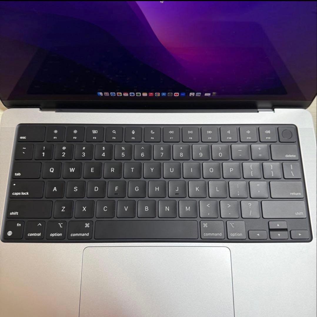 M3 MacBook Pro14インチ メモリ16GB