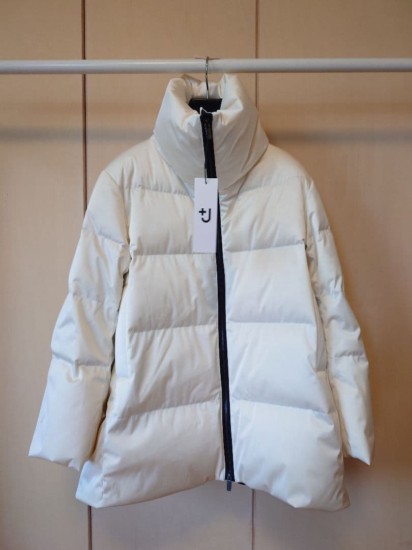 (訳あり品)+J復刻ダウンボリュームジャケット　Lサイズ　オフホワイト UNIQLO - UNIQLO +j 復刻版 ダウンボリュームジャケット オフホワイト