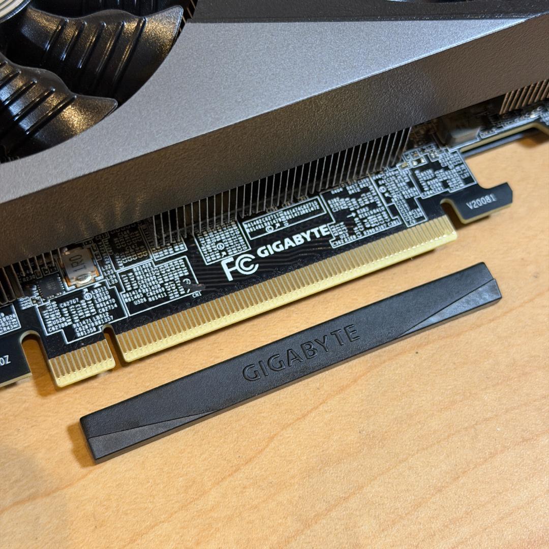 グラフィックボード・グラボ・ビデオカード GIGABYTE GeForce RTX 3070 GAMING OC 8G