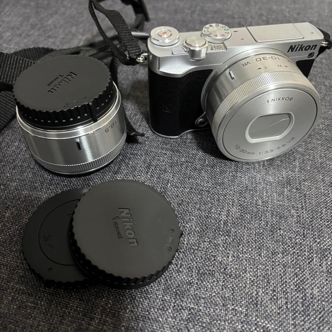 Y*i様 Nikon ミラーレスカメラ 1 NIKKOR 10-30mm Amazon | Nikon ミラーレス一眼 Nikon 1 V2 レンズキット 1 NIKKOR VR