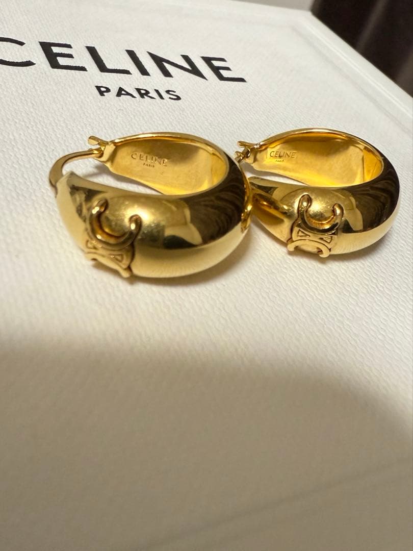 CELINE セリーヌ トリオンフ ボールドフープ ピアス 金 - メルカリ