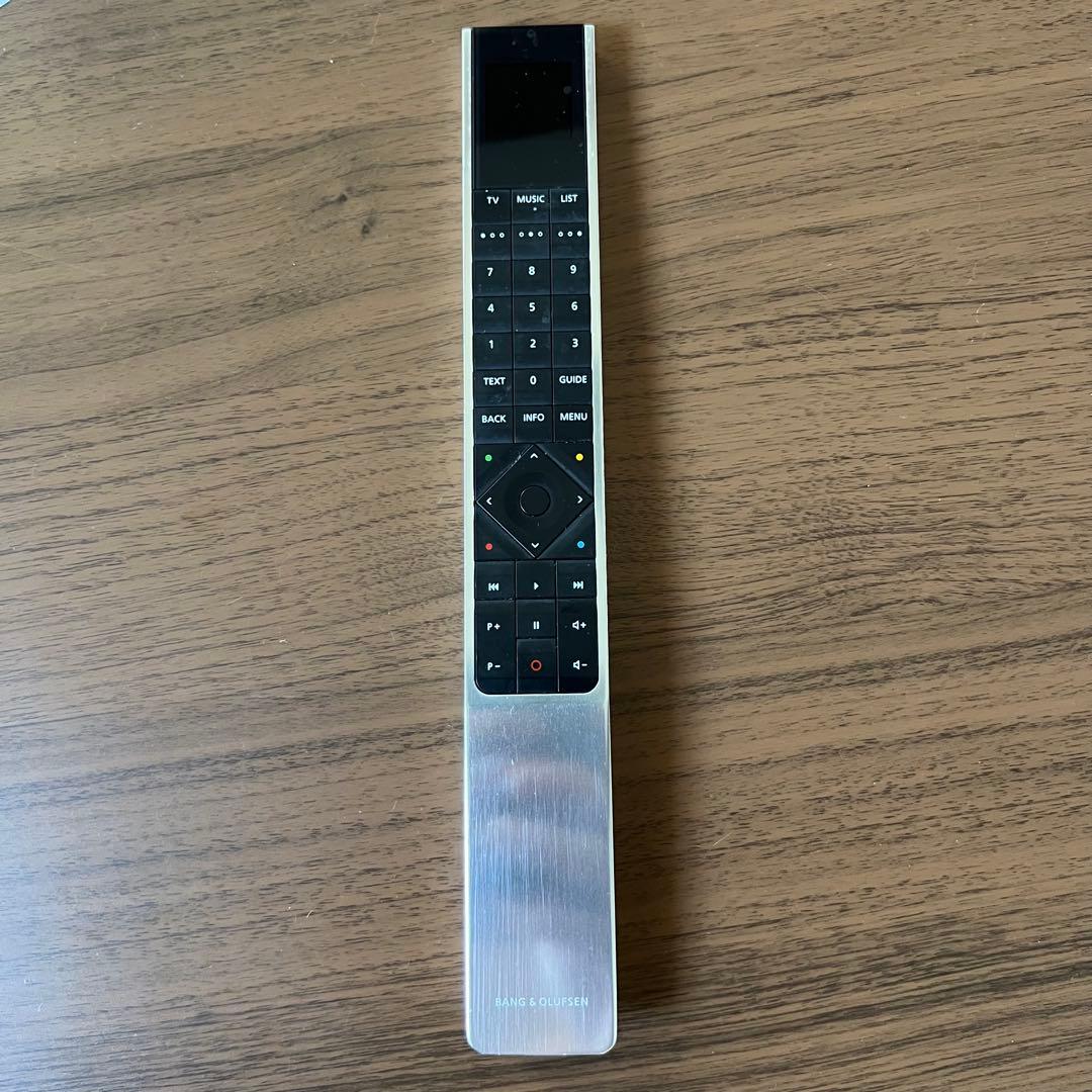 バング&オルフセンベオヴィジョン11-46フロアスタンドリモコン100万超 美品