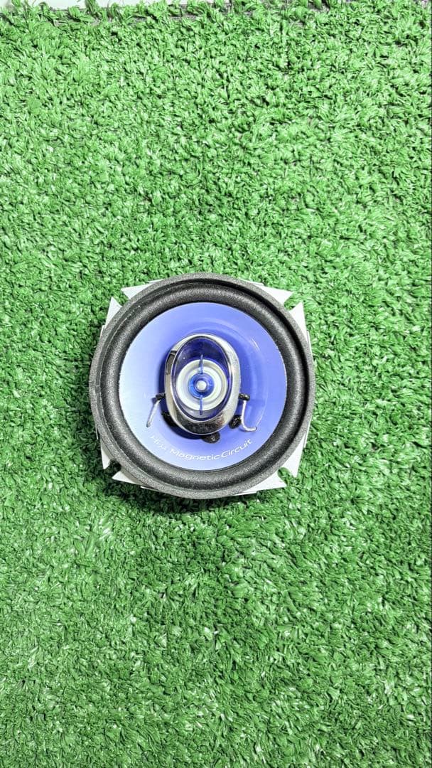 感動するチューニングアンプ　アルパイン 3552 エージング中