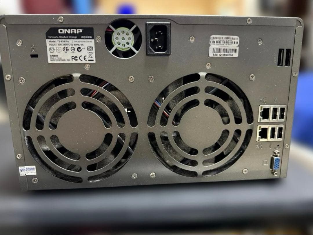 あ*ん様 【ジャンク】QNAP TS-859 Pro NAS