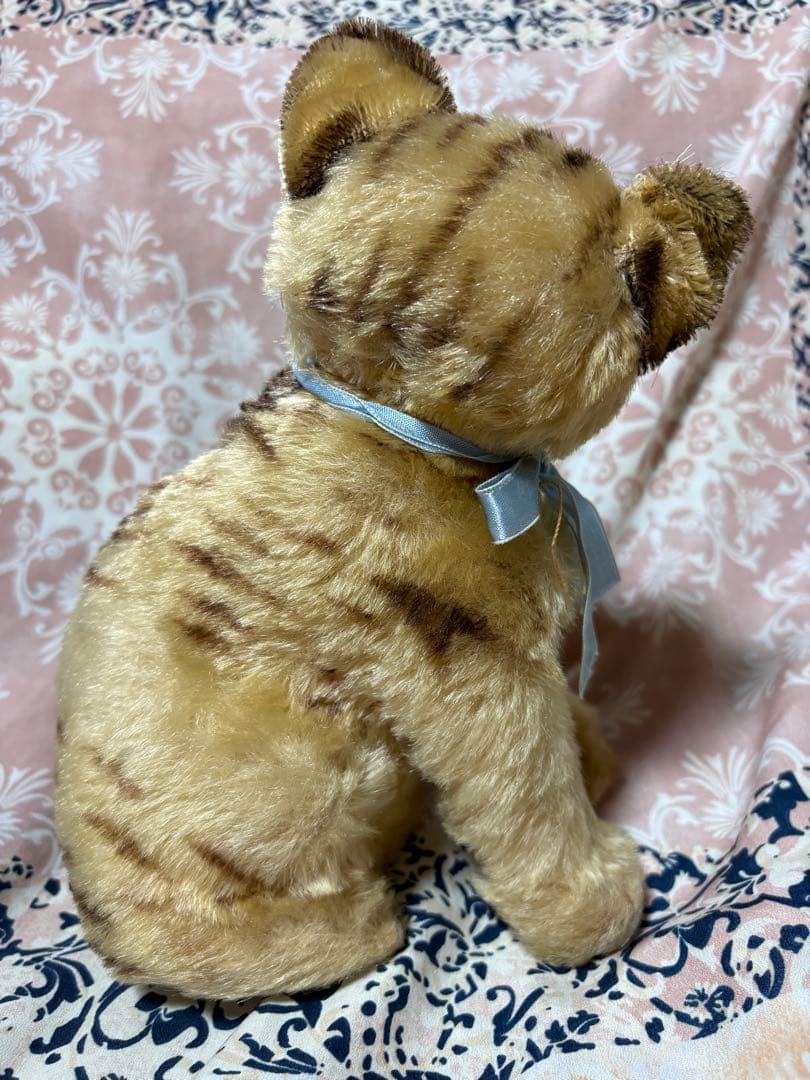 シュタイフ 猫 タビーキャット ネコ テディベア ビスクドール ジュモー