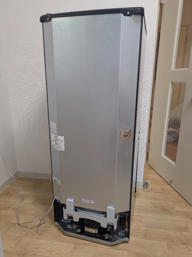 三菱 冷蔵庫 MR-P15EG-B1 （冷蔵100L、冷凍46L）