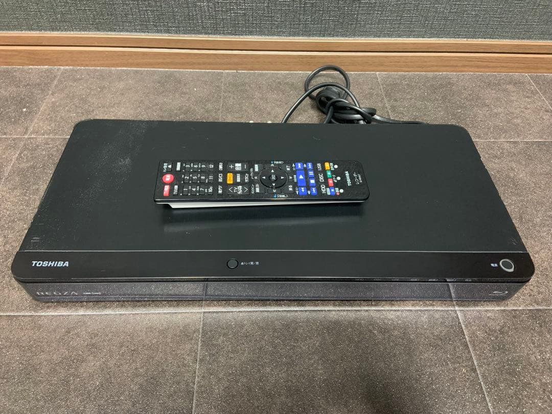 TOSHIBA REGZA DBR-T450 2014年製 - メルカリ