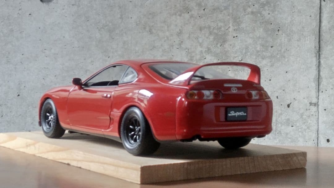 1/18 ミニカー改造 (京商)トヨタ スープラ(赤) - メルカリ