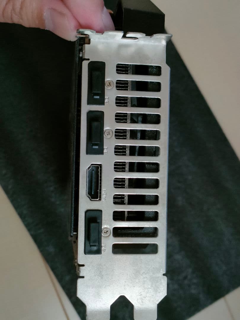 ASRock　RADEON RX 6700 XT CHALLENGER D