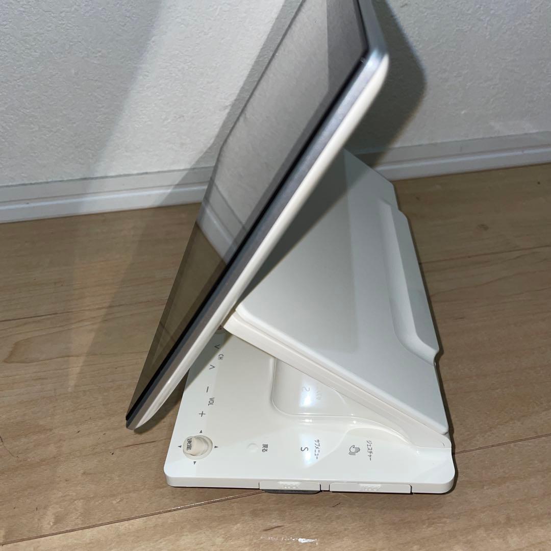 ポータブル地上デジタルテレビ DMP-HV200-K 動作品