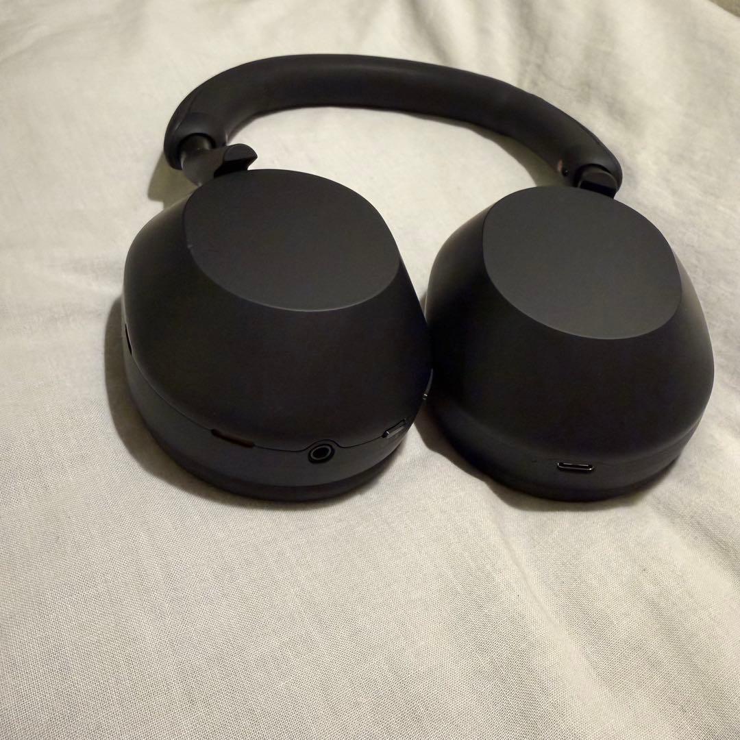 WH-1000XM5 ソニー ワイヤレスヘッドホン ブラック 黒 SONY