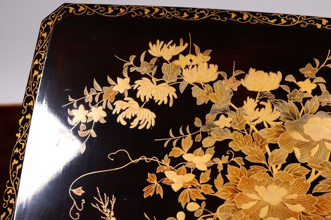 MA699】加賀蒔絵 饅羹重 内梨地 花車 金蒔絵 木製漆器 饅頭箱 菓子