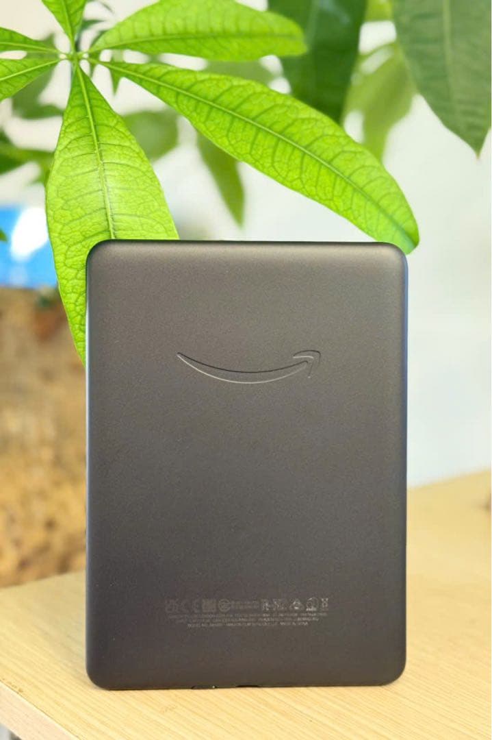 kindle paperwhite 12世代32GB シグニチャーエディション Amazon.co.jp: Kindle Paperwhite シグニチャーエディション (32GB) 7