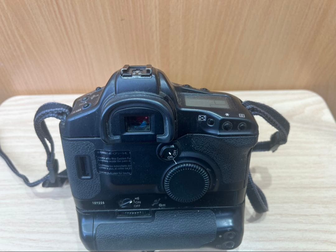 Canon キャノン EOS-1V AF 一眼レフカメラ 動作未確認